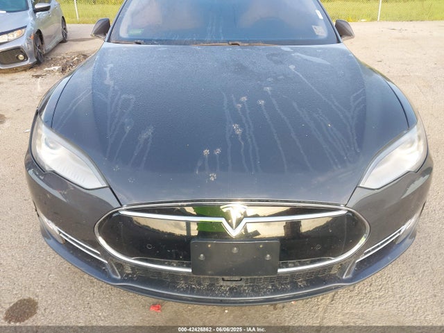 2015 TESLA MODEL S 5YJSA1E19FF109094 Photo 9