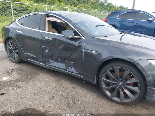 2015 TESLA MODEL S 5YJSA1E19FF109094 Photo 5