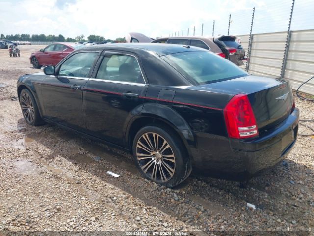 2010 CHRYSLER 300 2C3CA2CV0AH270697 Photo 2