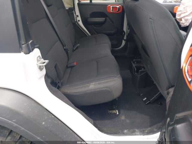 1C4HJXDN1MW648061 Jeep 2021