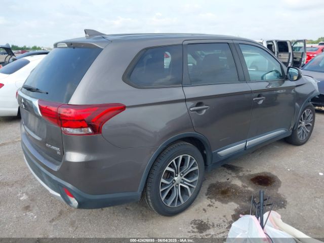 2018 MITSUBISHI OUTLANDER JA4AD3A36JZ058883 Photo 3