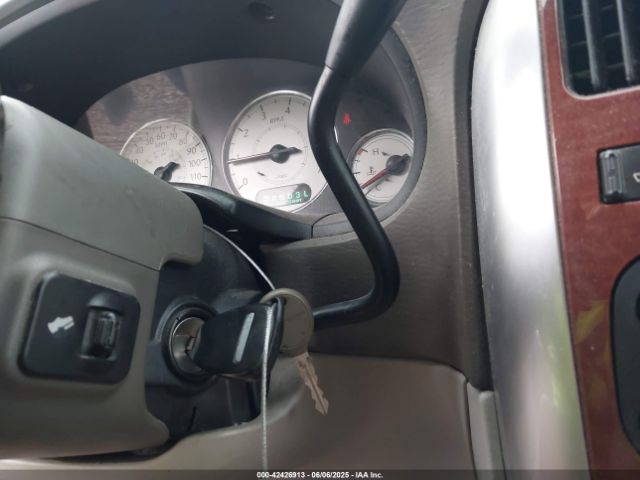 2005 CHRYSLER TOWN & COUNTRY 2C8GP64L05R213379 Photo 10