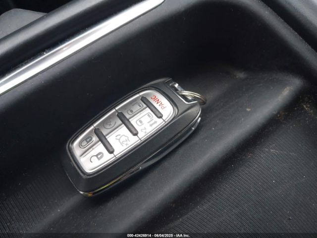 2018 CHRYSLER PACIFICA 2C4RC1BG8JR128198 Photo 10