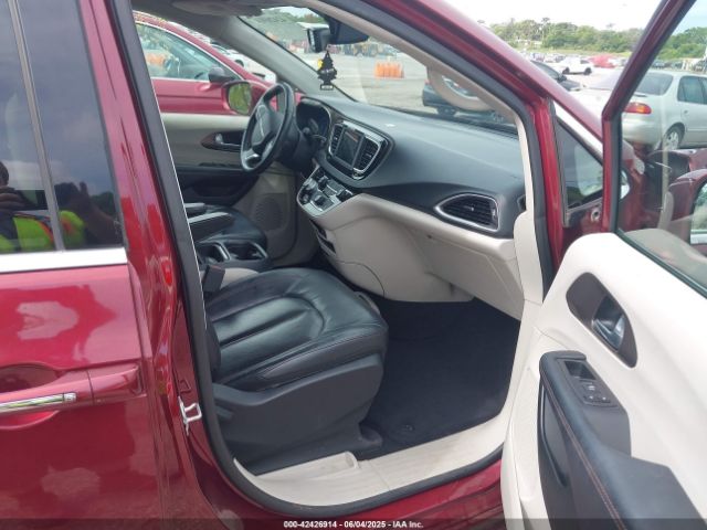 2018 CHRYSLER PACIFICA 2C4RC1BG8JR128198 Photo 4