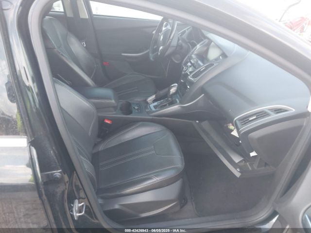 1FADP3N28EL208034 Ford Focus Titanium