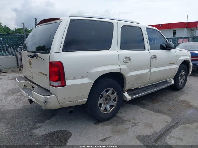 2003 CADILLAC ESCALADE MVIN319038IND Photo 5