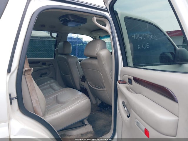 2003 CADILLAC ESCALADE MVIN319038IND Photo 7