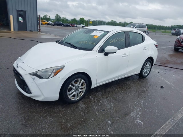 3MYDLBZVXGY123129 Scion p5v