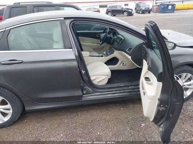 Chrysler 2016 2016 1C3CCCFB1GN183733 Image 5