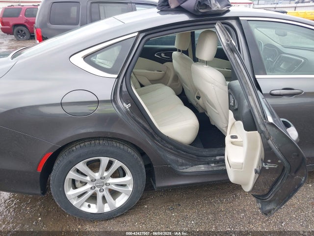 Chrysler 2016 2016 1C3CCCFB1GN183733 Image 8