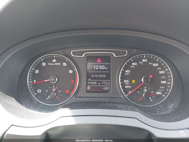 2015 AUDI Q3 WA1BFCFS6FR006515 Photo 6