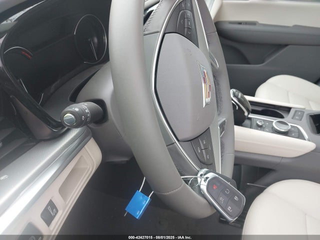 2025 CADILLAC XT5 1GYKNCR44SZ136318 Photo 10