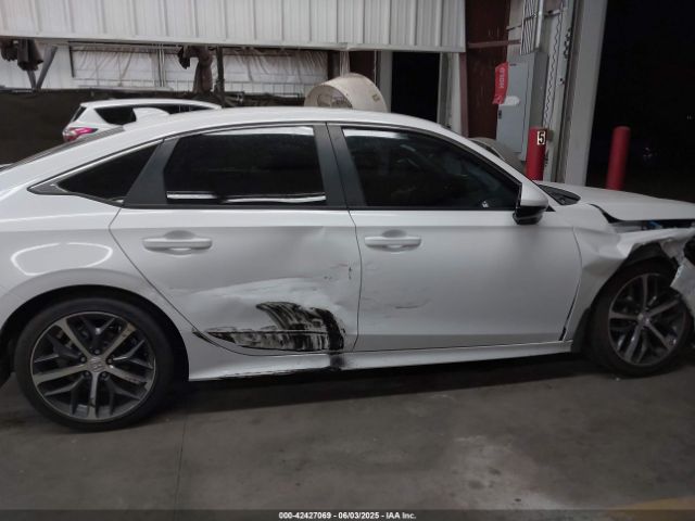 2HGFE1F97RH335905 Honda l15b7