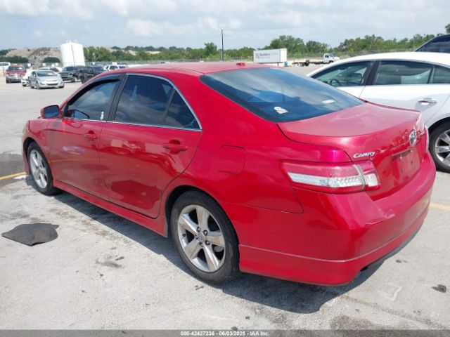 2011 TOYOTA CAMRY 4T1BF3EK4BU162790 Photo 2