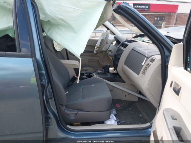 2012 FORD ESCAPE 1FMCU0C70CKC63233 Photo 4