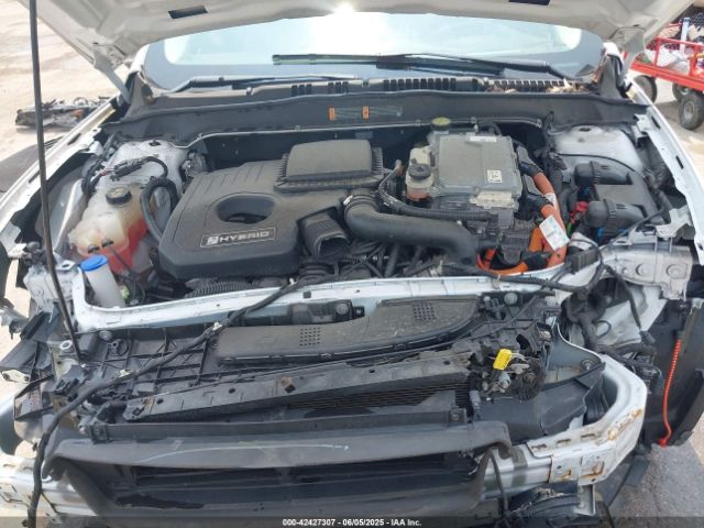 3FA6P0LUXKR124693 Ford Fusion Hybrid Se