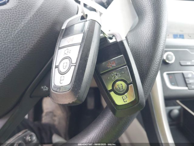 3FA6P0LUXKR124693 Ford Fusion Hybrid Se