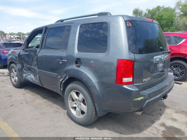 2011 HONDA PILOT 5FNYF4H58BB006951 Photo 2