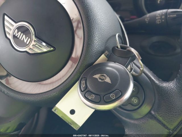 2011 MINI COOPER WMWSU3C52BT091664 Photo 10