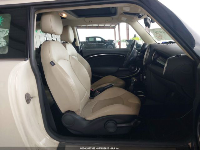 2011 MINI COOPER WMWSU3C52BT091664 Photo 4