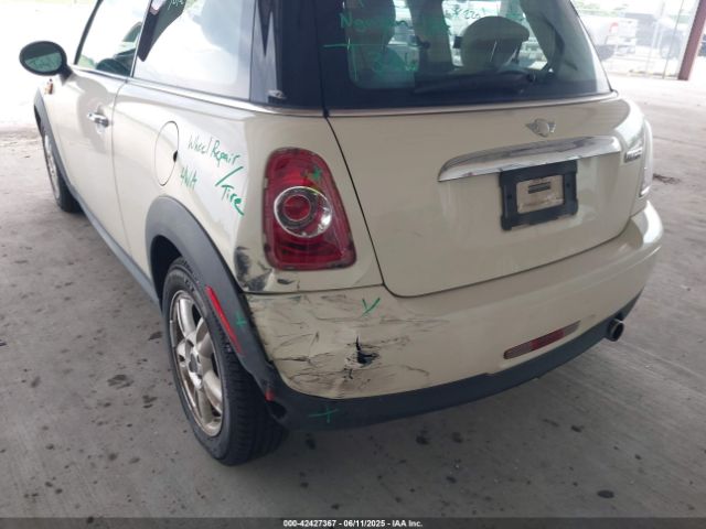 2011 MINI COOPER WMWSU3C52BT091664 Photo 5