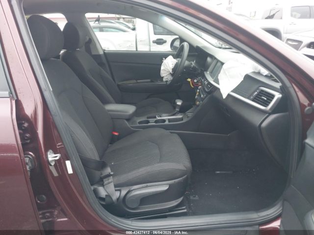 2019 KIA OPTIMA 5XXGT4L38KG336676 Photo 4