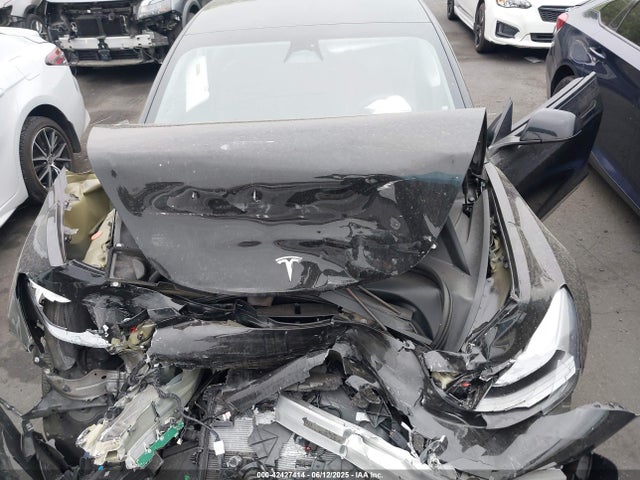 2023 TESLA MODEL 3 5YJ3E1EA0PF688504 Photo 9