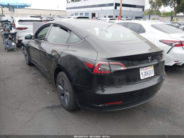 2023 TESLA MODEL 3 5YJ3E1EA0PF688504 Photo 2