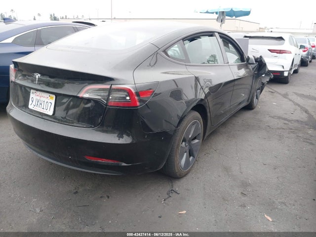 2023 TESLA MODEL 3 5YJ3E1EA0PF688504 Photo 3