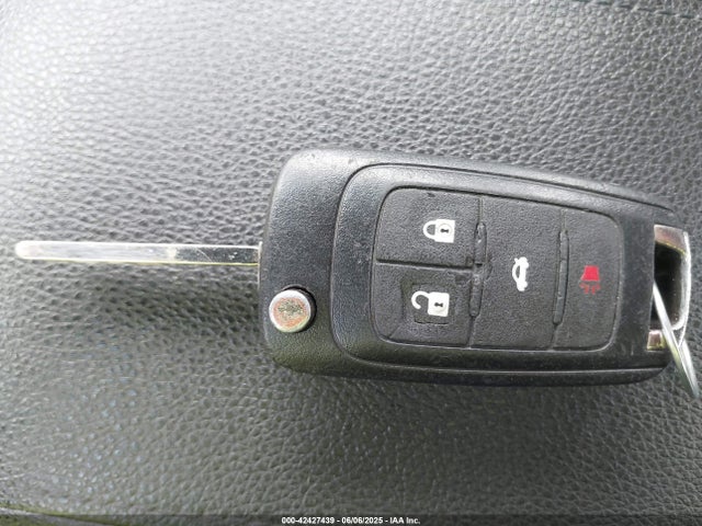 1G1PA5SG3E7286517 Chevrolet Cruze Ls Auto