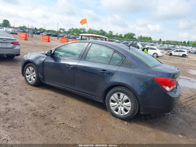 1G1PA5SG3E7286517 Chevrolet Cruze Ls Auto