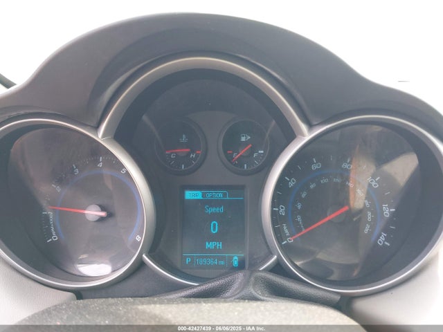 1G1PA5SG3E7286517 Chevrolet Cruze Ls Auto