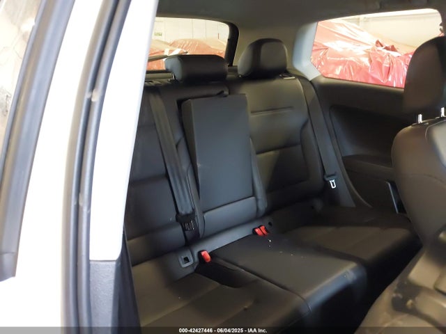 3VW817AU7FM027855 Volkswagen 1.8t