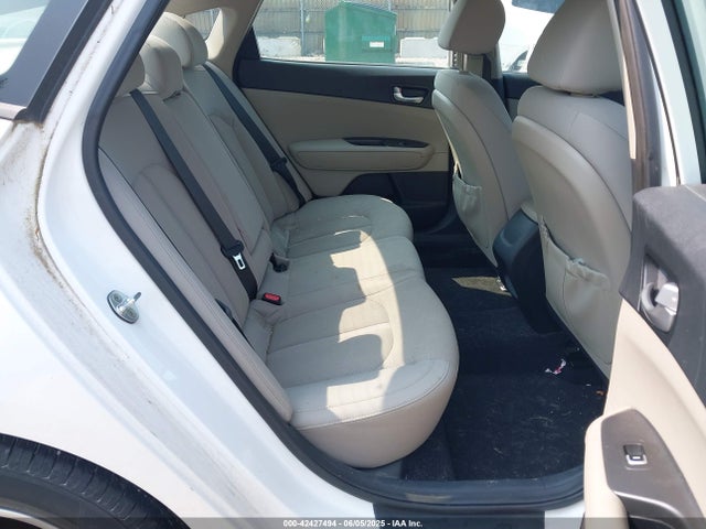 5XXGT4L34GG054817 KIA Optima Lx