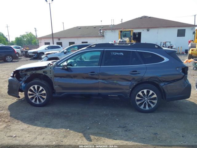 4S4BTAMC3P3145855 Subaru Outback Limited