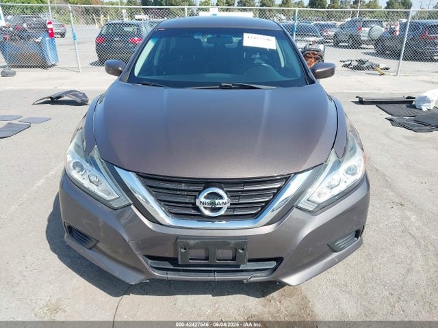 1N4AL3AP4GC250154 Nissan 2016