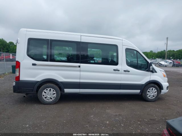1FBAX2C86NKA79221 Ford Transit-350 Passenger Van Xlt