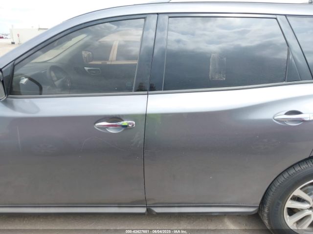 5N1AR2MN8FC695973 Nissan Pathfinder S