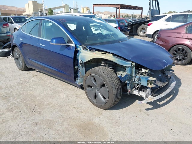 2018 TESLA MODEL 3 5YJ3E1EA0JF058957 Photo 0