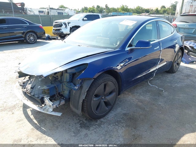 2018 TESLA MODEL 3 5YJ3E1EA0JF058957 Photo 1