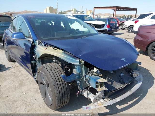 2018 TESLA MODEL 3 5YJ3E1EA0JF058957 Photo 5