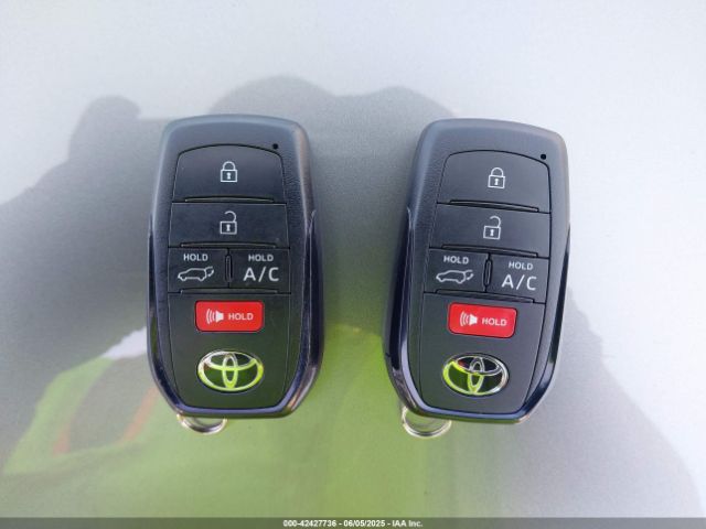 2024 TOYOTA BZ4X JTMABACA5RA070254 Photo 10