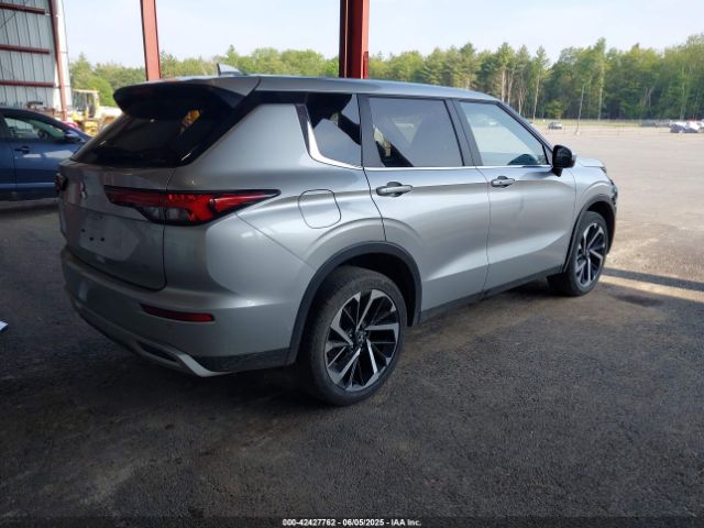 2024 MITSUBISHI OUTLANDER JA4J4VA80RZ050166 Photo 3