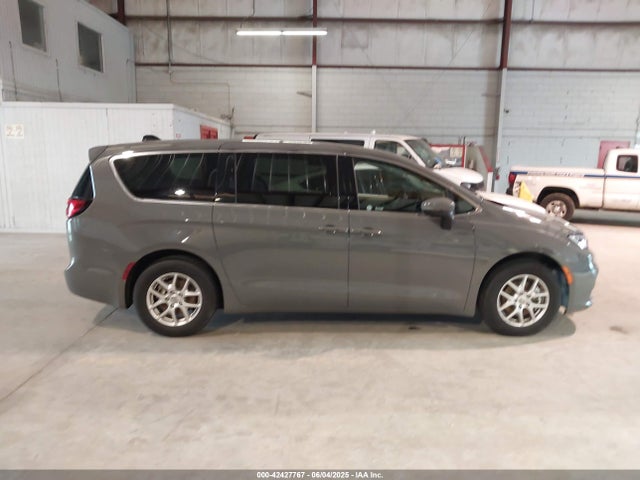 Chrysler Pacifica Touring L 2023 2C4RC1BG8PR581505 Image 13