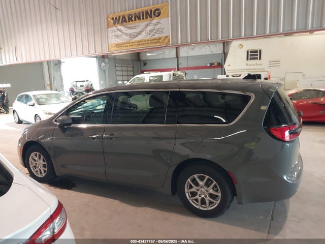 Chrysler Pacifica Touring L 2023 2C4RC1BG8PR581505 Image 14