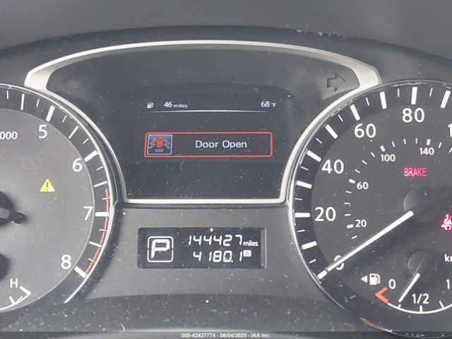 5N1AR2MN2EC669366 Nissan Pathfinder S