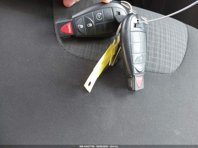 1C4PJMCS6GW357965 Jeep Cherokee Latitude