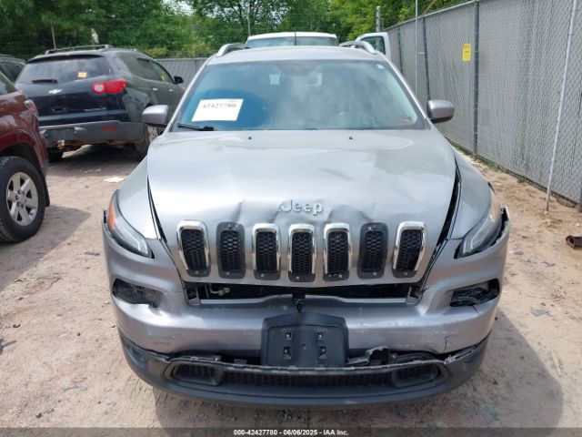 1C4PJMCS6GW357965 Jeep Cherokee Latitude