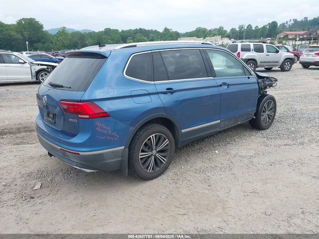 3VV2B7AX2KM057504 Volkswagen Tiguan