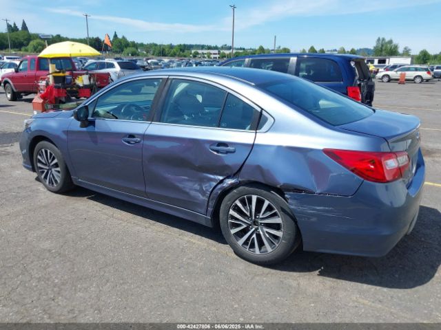 2018 SUBARU LEGACY 4S3BNAB60J3004583 Photo 2